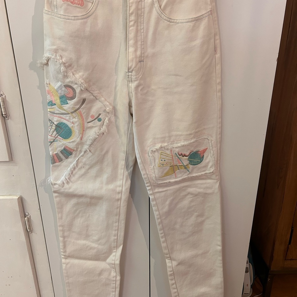 White Skinny Jeans with Distressed Embroidery
